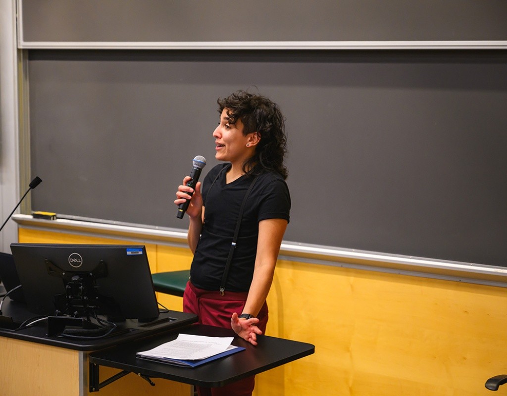 Presenter at the Sophomore Institute.