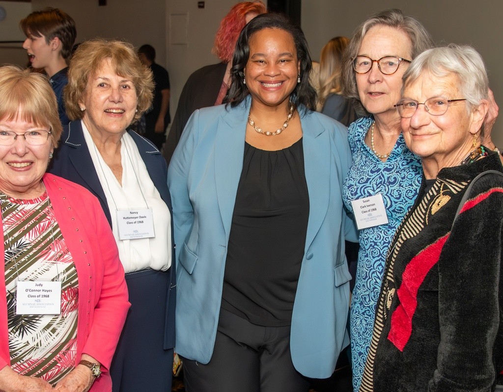 MHC in DC - President Holley with alums