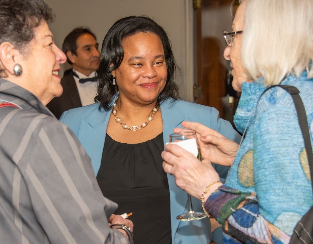 MHC in DC - President Holley with alums