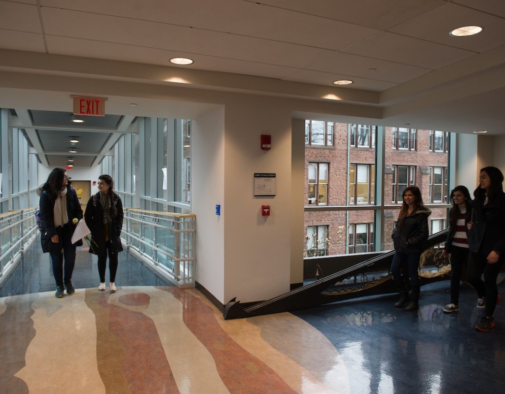 The glass bridge that connects Kendade Hall and Clapp Laboratories