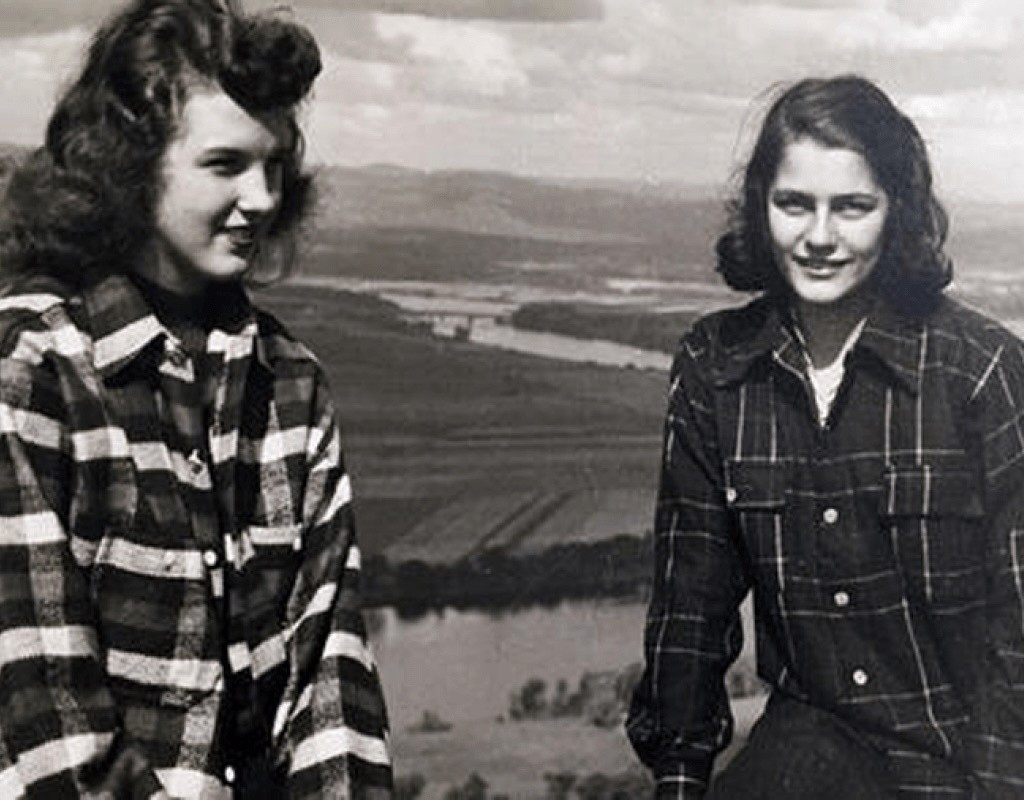 Mountain Day 1947 - Mount Holyoke College