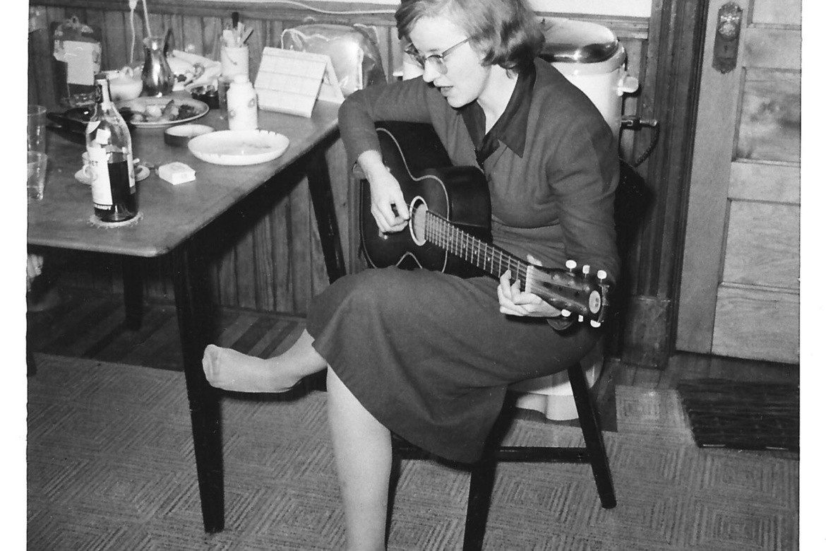Connie Converse ’46