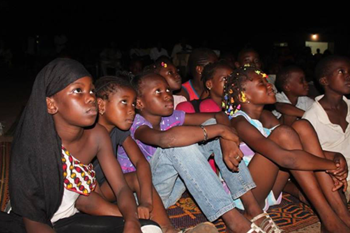 Children watching “Sembène!”in Bamako Mali.