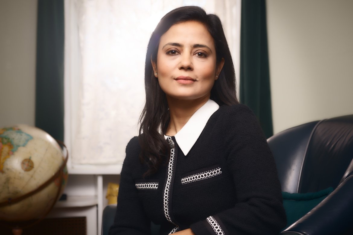 Mahua Moitra ’98 studied economics and math at Mount Holyoke, and is making her mark as one of India’s most dynamic politicians.