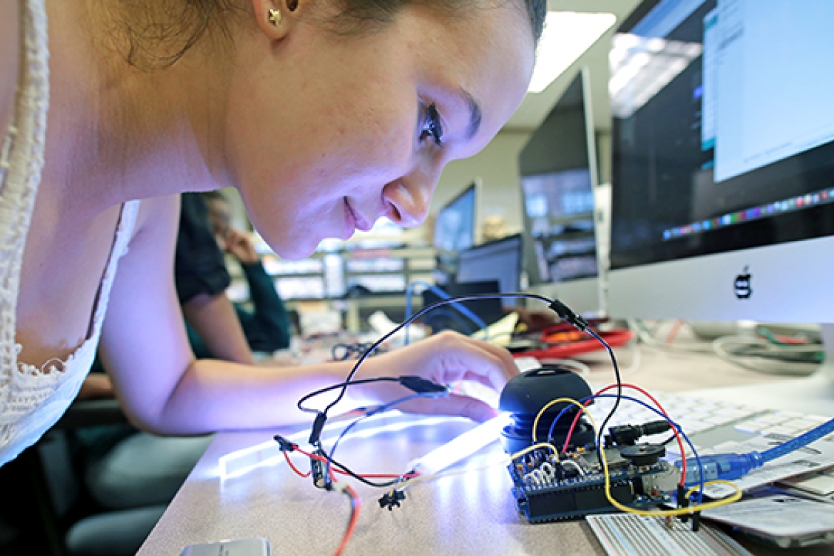 The College’s Makerspace is a central location for the campus maker culture. 