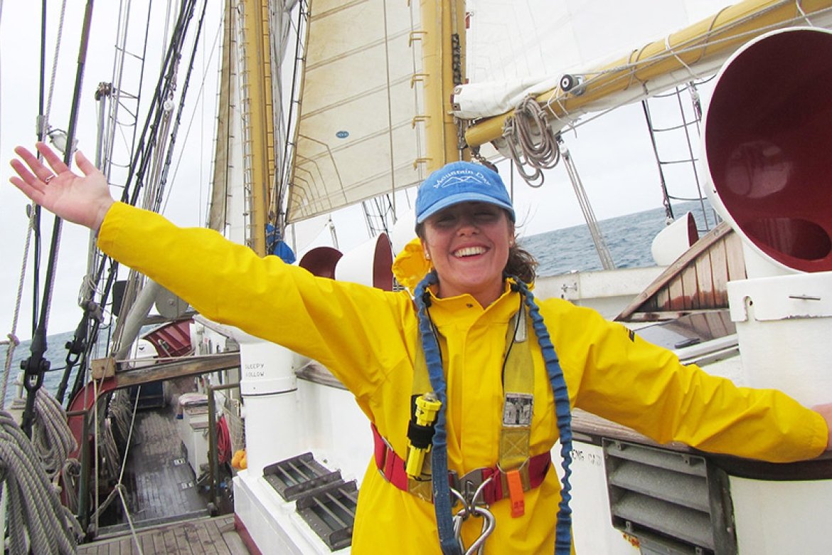 Claudia Mazur ’16 studied marine science while sailing the Pacific aboard a tall ship.