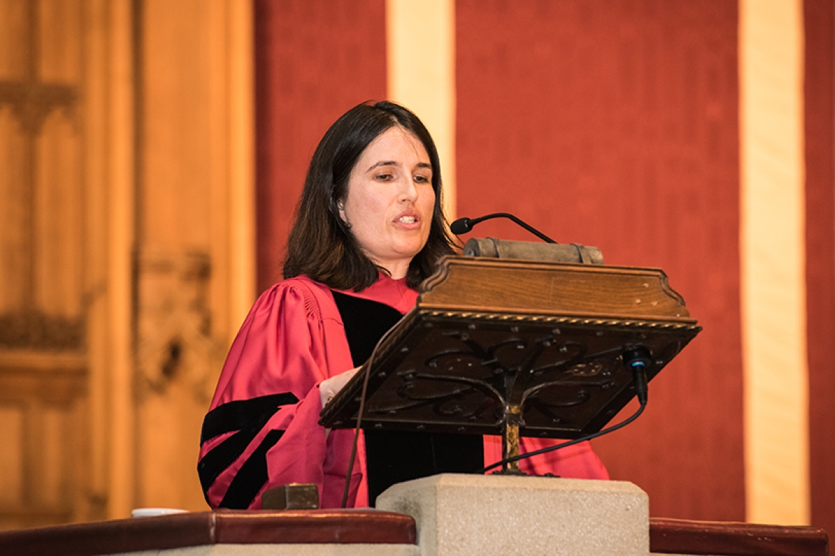 Photo of Amy Camp delivering the Faculty Baccalaureate Address