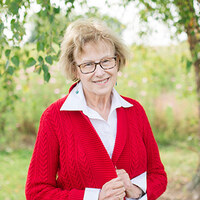 Anne Marsh Fields ’71