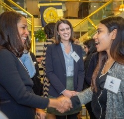 Mona Sutphen ’89 with Sriya Pradham ’19