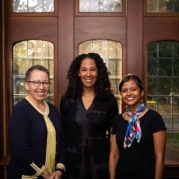 (l-r) Interim President Beverly Daniel Tatum, Mona Sutphen ’89 and Natasha Mohanty ’03