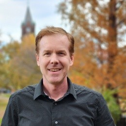 Robert Darrow