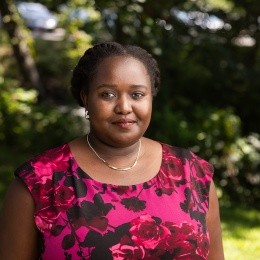 Diane Uwacu on the Mount Holyoke campus in 2023. Photo by Joanna Chattman.