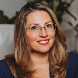 Irene Marianos ’99