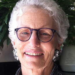 Meg Harlor ’65