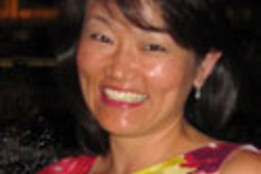 Julie Oh Ybarra ’90