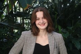 Nicole M ’27 (she/her), Student Ambassadors