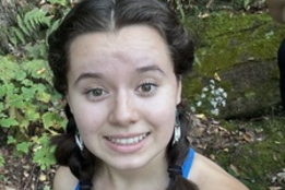 Nizhoni R ’28 (she/her), Student Ambassadors