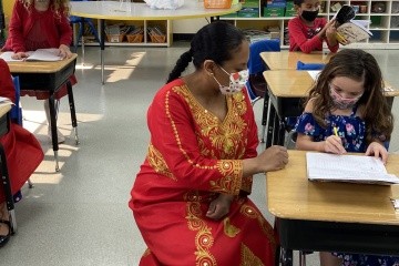 Lachanda Garrison teaching in Spain