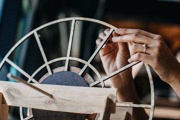 Mount Holyoke’s Fimbel Maker &amp; Innovation Lab stands apart from the pack with its emphasis on learning-by-doing, mentorship and guidance, accessibility and diversity.