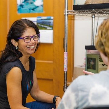 Beckman Scholar Moss Beeler ’26 with Patty Brennan