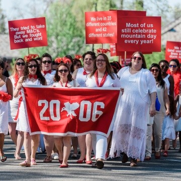 The class of 2006 marching in the 2019 Laurel Parade