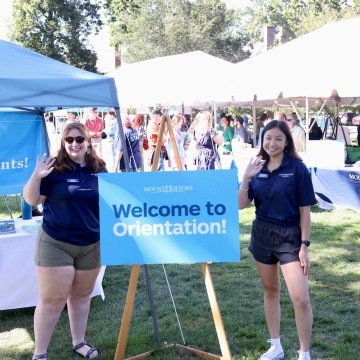 Welcome to Orientation sign