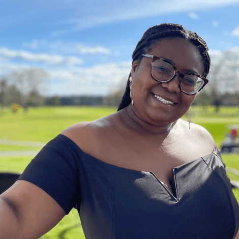 Arielle Seriah Derival ’17 