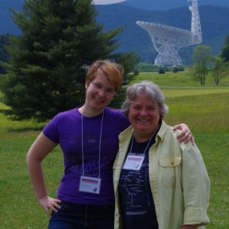 Laura Congreve Hunter ’17 (on the left) with Dr. Aileen O'Donoghue her supervisor from St Lawrence University.