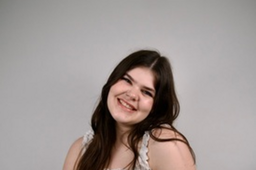 Hannah R ’27 (she/her)