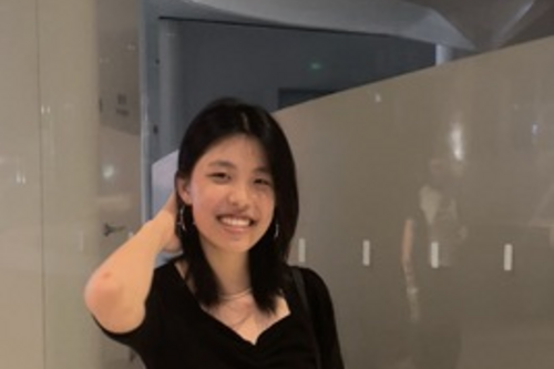 Ivy Z ’27  (she/her), Student Ambassadors