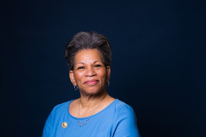 W. Rochelle Calhoun ’83, President-Elect of the Alumnae Association Board of Trustees
