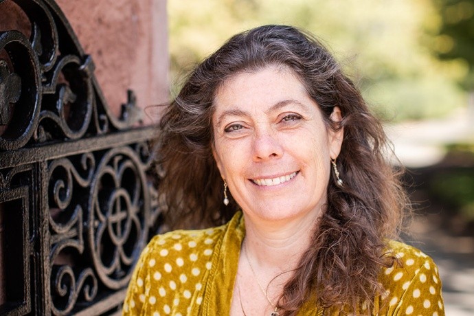 Carolyn Shread
