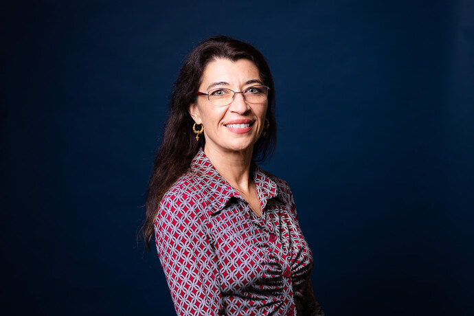 Naomi M. Barry-Pérez ’96, Alumnae Association Board