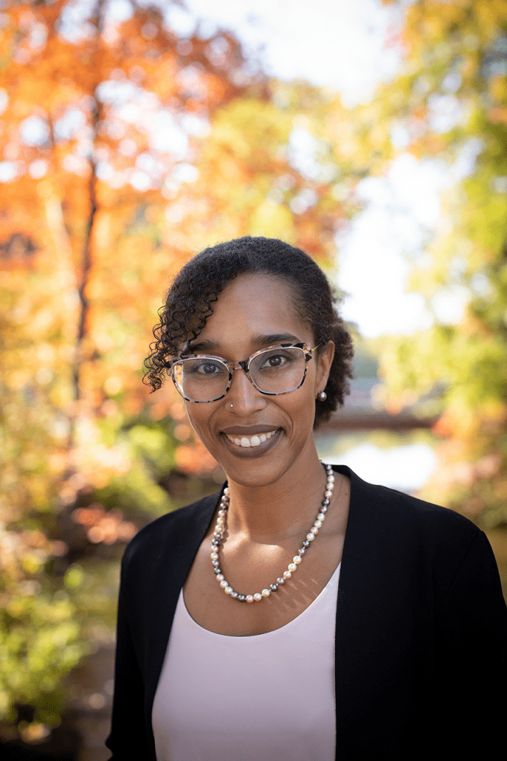Kira Banks ’00