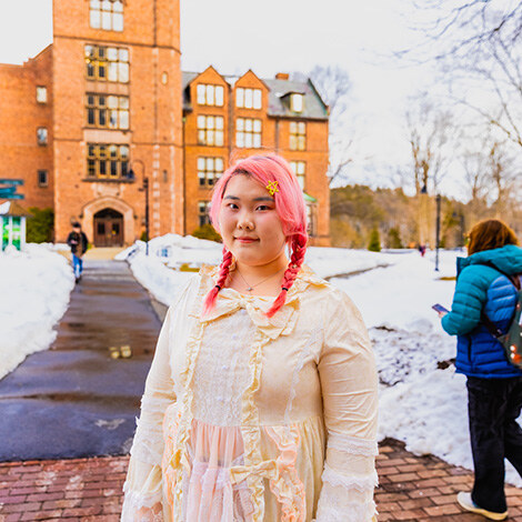 Shiqi Belinda Zhu ’26