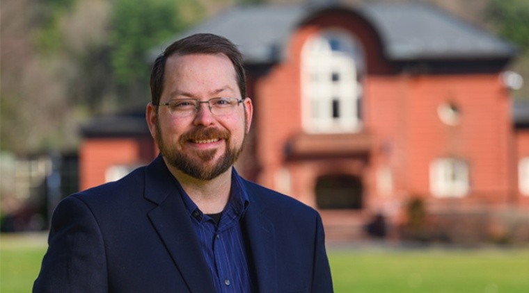 Bryan Hunter at Mount Holyoke College, taken by Max Wilhelm
