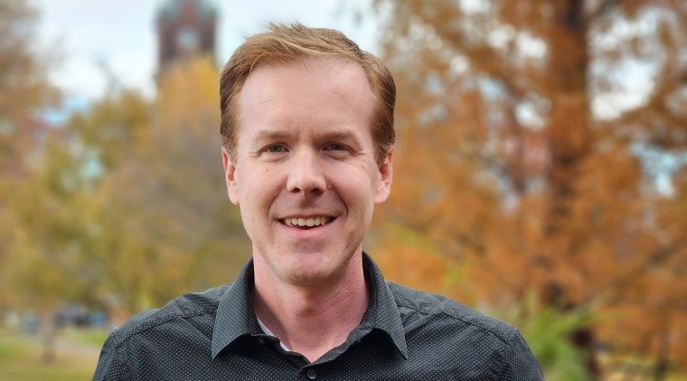 Robert Darrow