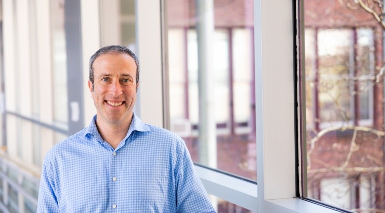 Kenneth Colodner, Associate Professor of Neuroscience and Behavior and Chair of Neuroscience and Behavior