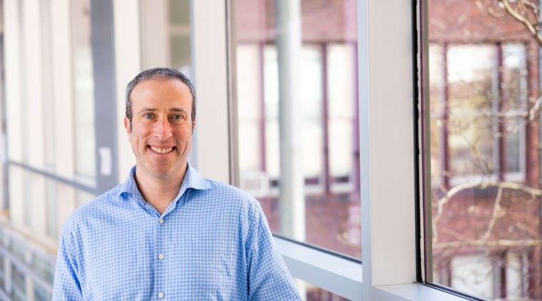 Kenneth Colodner, Associate Professor of Neuroscience and Behavior and Chair of Neuroscience and Behavior