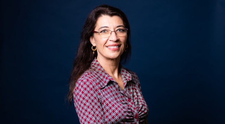 Naomi M. Barry-Pérez ’96, Alumnae Association Board