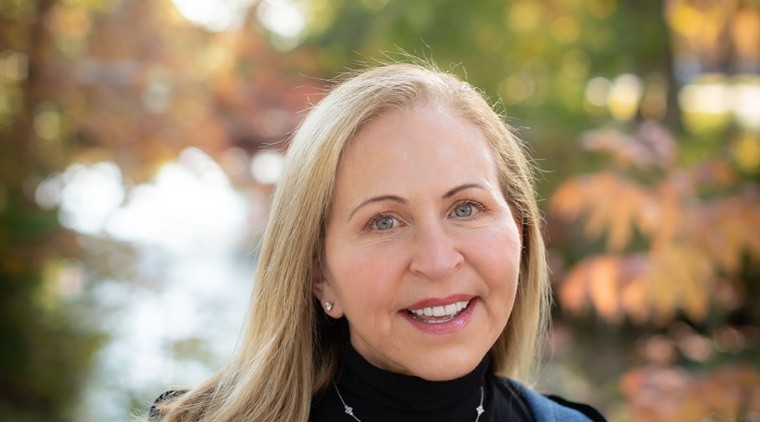 Sally Durdan ’81
