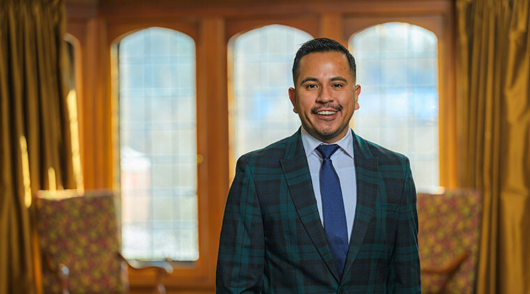 Jesus Rangel, Leadership Giving