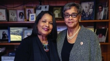 Rhynette Northcross ’73 and Deborah Northcross Hurd ’71