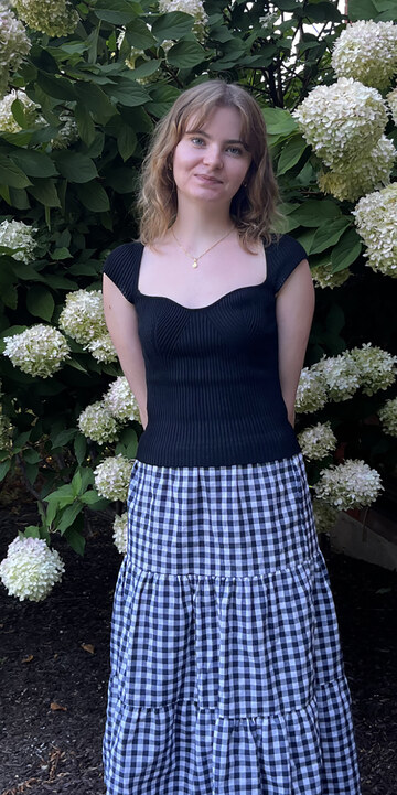 Eva Hanson ’26