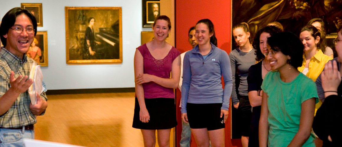 Anthony Lee teaching in the Mount Holyoke College Art Museum