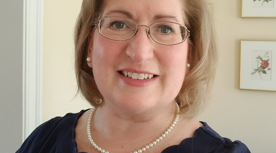 For Caroline Griep ’86, music connects her to students and alums across generations.
