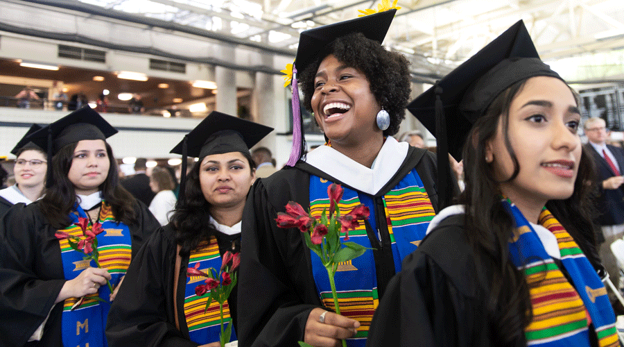 Soon-to-be Mount Holyoke alumnae gather for Commencement