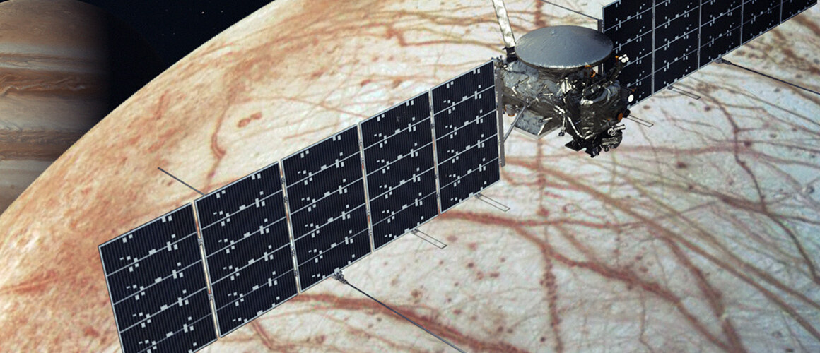 Source: NASA/JPL-Caltech. This artist's rendering shows NASA's Europa Clipper spacecraft, which is aiming for launch readiness this year.