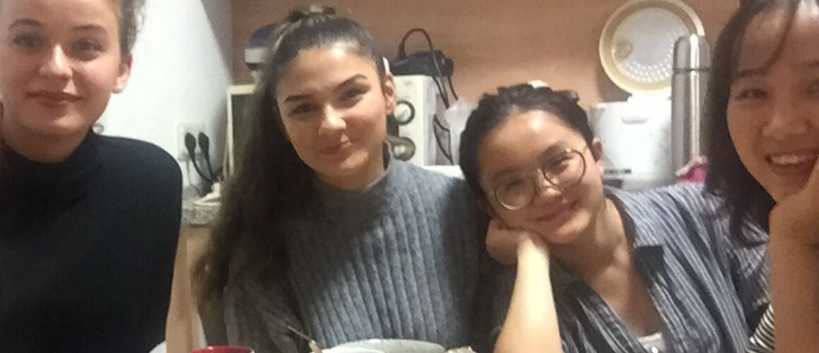 Fanrui Shao ’19, 3rd from left, with friends in Germany.