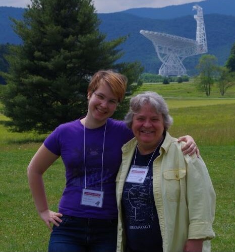 Laura Congreve Hunter ’17 (on the left) with Dr. Aileen O'Donoghue her supervisor from St Lawrence University.